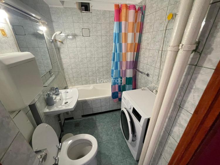 3 Camere Decomandate | 2 Balcoane | Etaj 3 | Piața Domenii | 20 Min. Metrou - 35