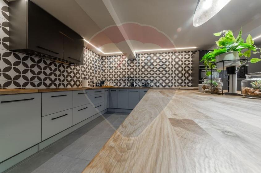 Vanzare 2 Cabane Lux Muntele Baisorii,  Afacere la cheie, Prosumator - 12