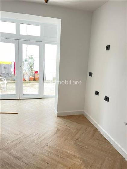 Vanzare apartament 3 camere renovat Primaverii - 3