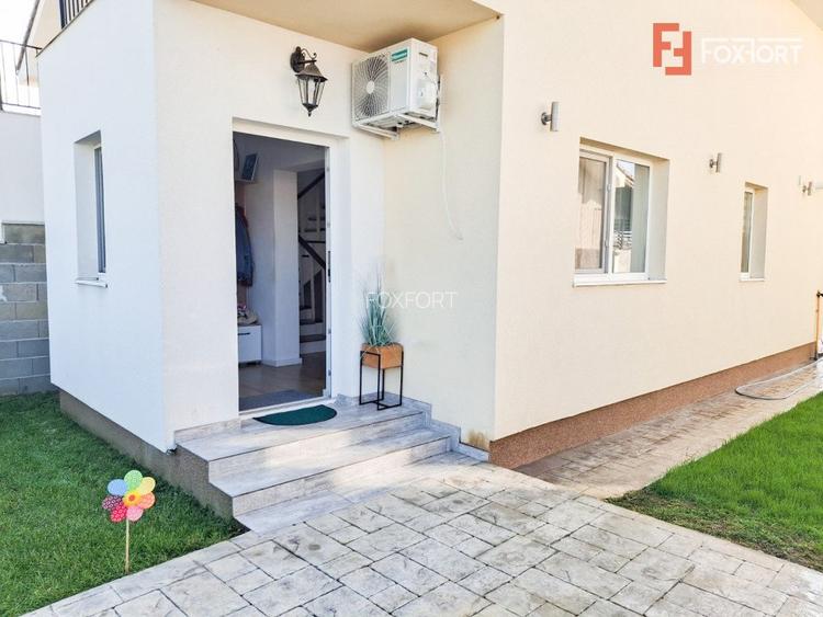 Casa tip duplex cu 3 camere de vanzare in Bucovat - 16