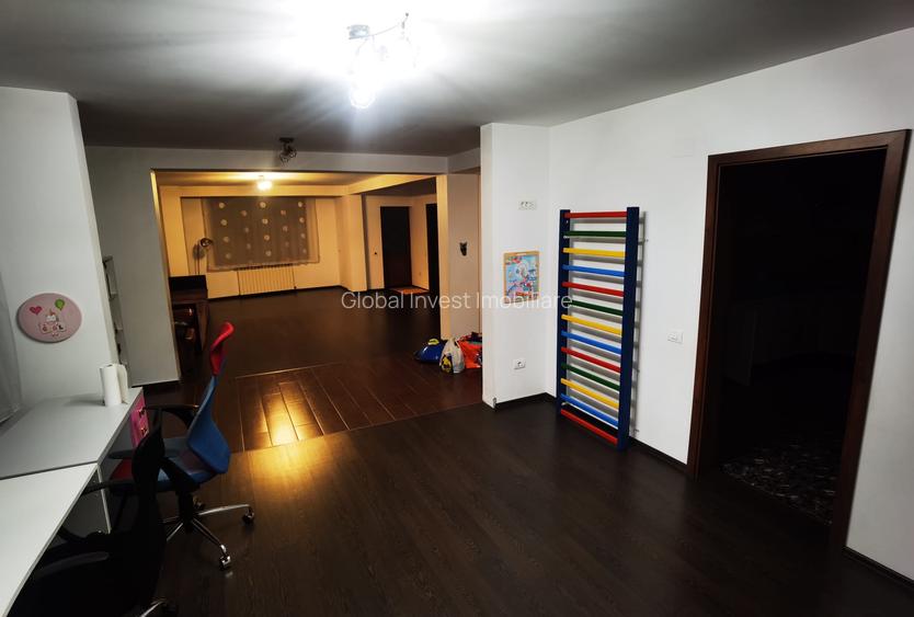 Navodari(Centru)- Casa D+P+2+T, construcție solidă, disponibila imediat - 7