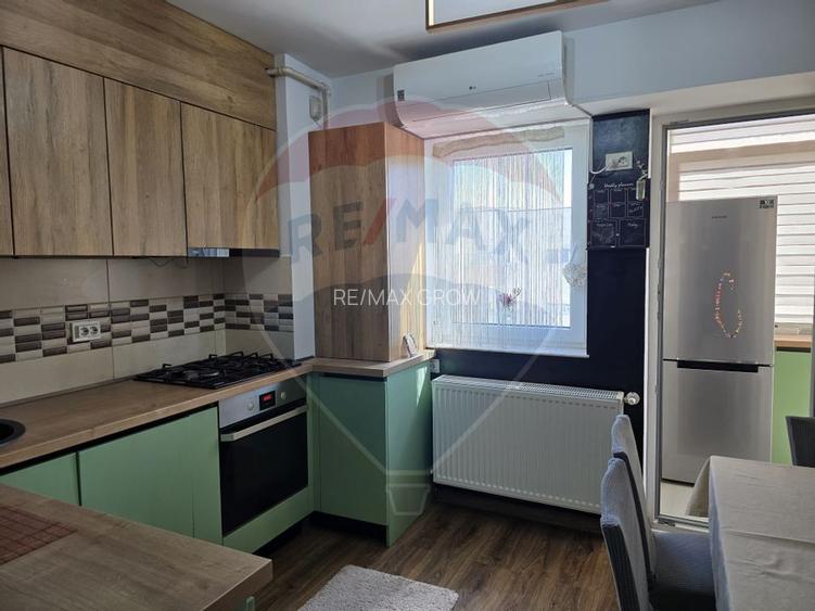 Apartament cu 3 camere de vânzare, cartier FIALD - 2