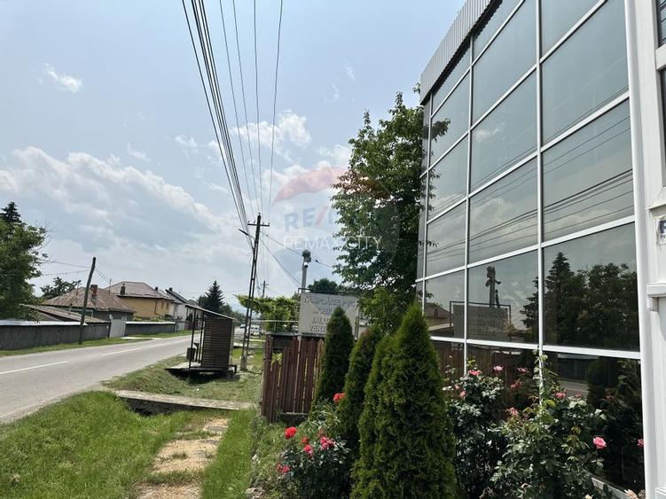Spațiu comercial de 300 mp de vânzare - 2