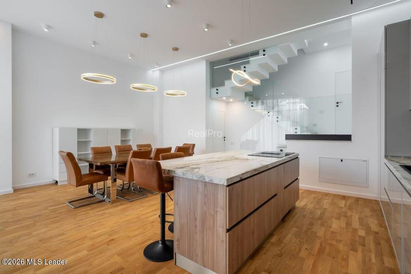 Iancu Nicolae - Vila high-end pe malul lacului, Gradina cu Ponton - 55