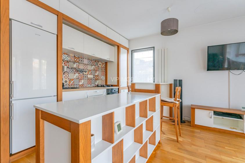 Apartament 2 Camere de Închiriat – Zona Șchei, Parcare Privată - 4