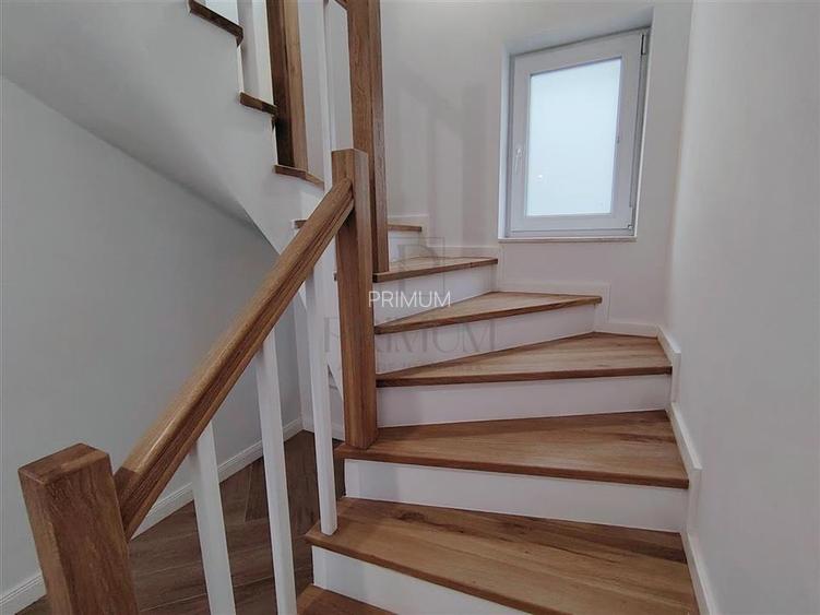 Duplex 5 camere - despartit prin camera tehnica - langa 4 benzi - 5