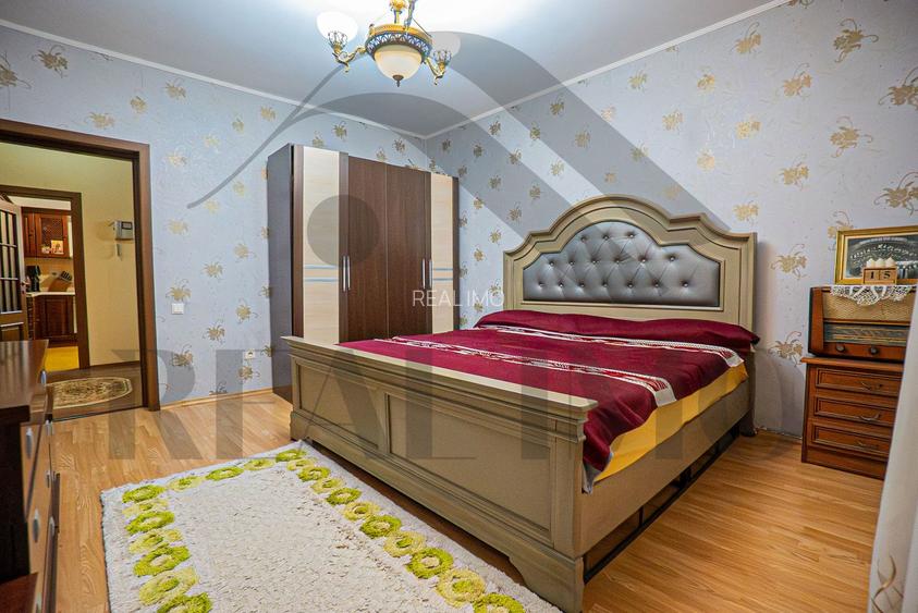 Vilă D+P+1E | 347 mp desfășurat | 487 mp teren | Ovidiu Sud - 11