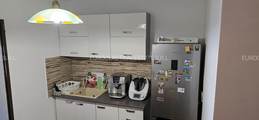 Apartament 3 camere decomandat - zona Far - 135.000 euro (Cod E5) - 9