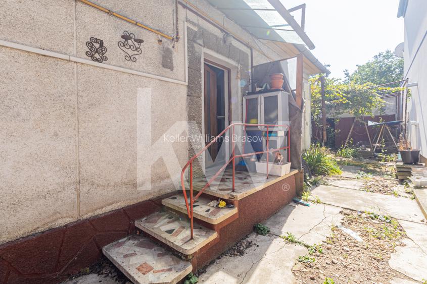 Casa individuala de 4 camere, oportunitate de investitie, Str.Plevnei - 18