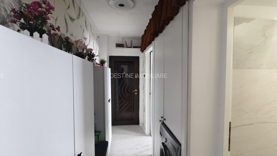 Apartament 2 camere zona vest, etaj intermediar - 10