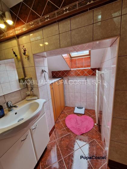 Pipera - Jolie Ville vila 4 camere S+P+M constructie 2005 teren 628 mp - 9