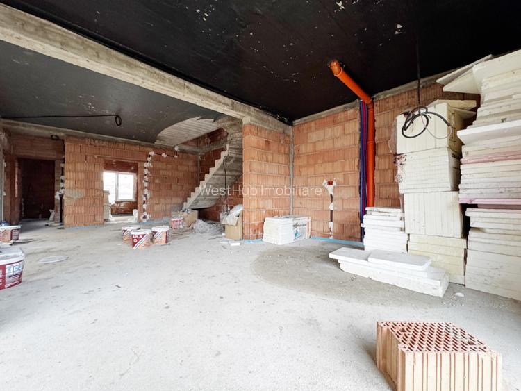 Duplex despartit prin camera tehnica, 121mp utili,350mp teren -Mosnita - 6