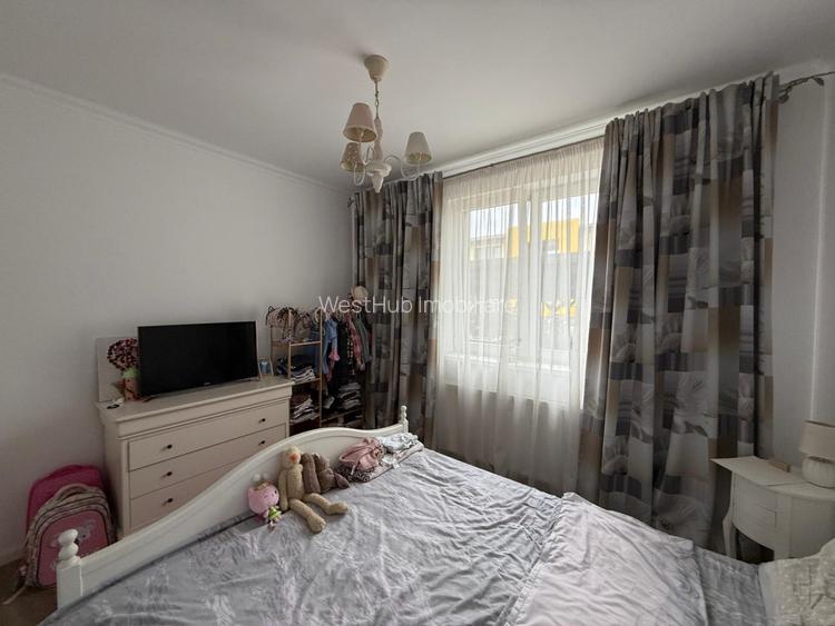 Apartament 2 camere, utilat si mobilat, 2 locuri de parcare - Hotel IQ Comision0 - 7