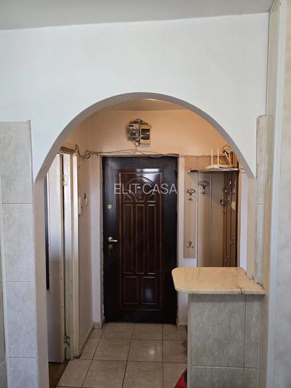 Apartament 2 camere decomandat, zona Tatarasi - 8