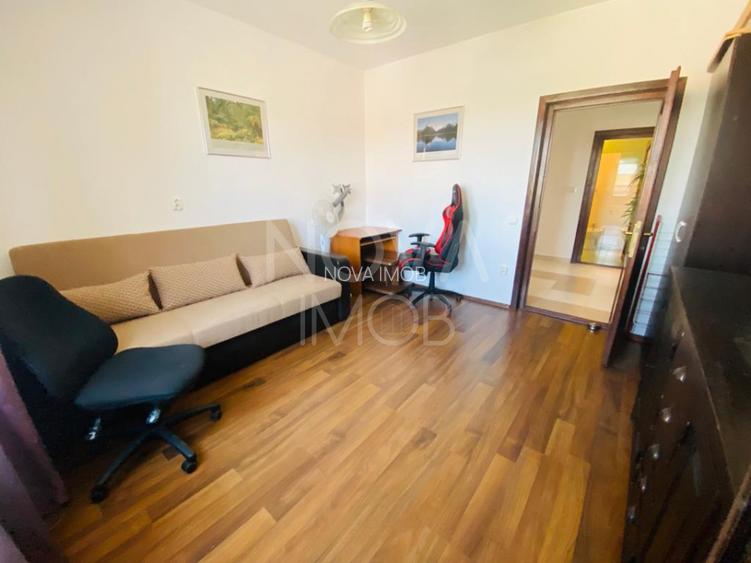 Apartament de inchiriat 3 camere, balcon, garaj, Zona Sub Arini - 7