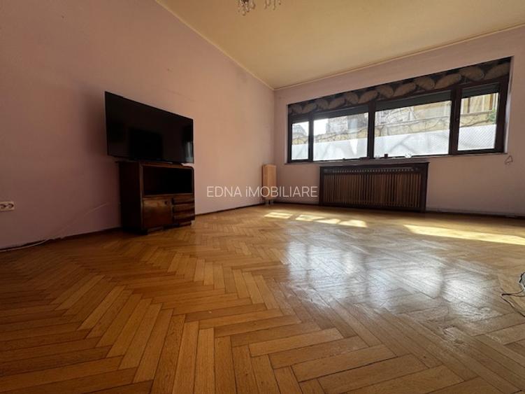 Apartament 3 camere, parter Piata Lahovari - 12