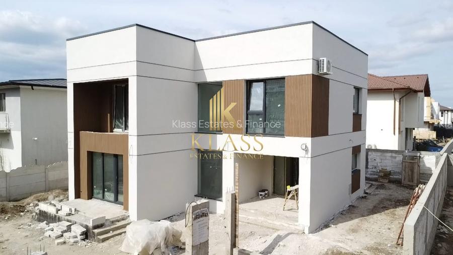 Vila 4 camere Tunari de vanzare - 2