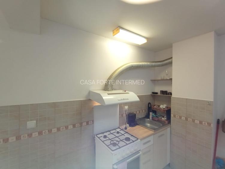 Apartament 2 camere Baba Novac 370 euro - 9