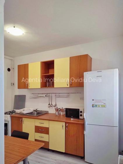 Inchiriez Vila 5 camere mari, 5 balcoane + 2 bai + bucatarie, utilata - 3