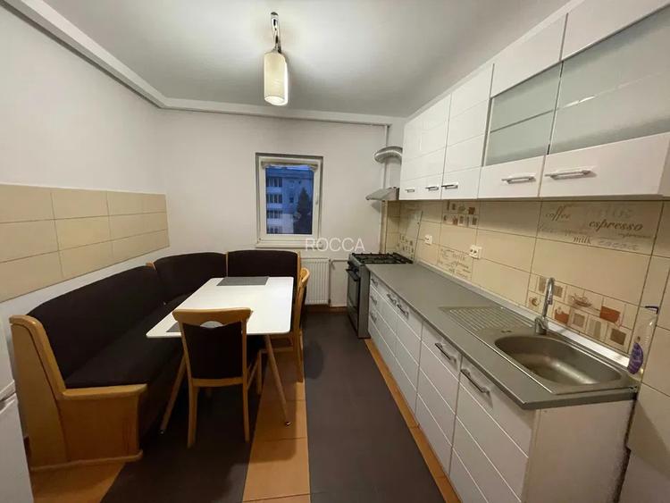 Apartament de 3 camere, 75 mp,  decomandat, 10 minute metrou, Aurel Vlaicu  - 5
