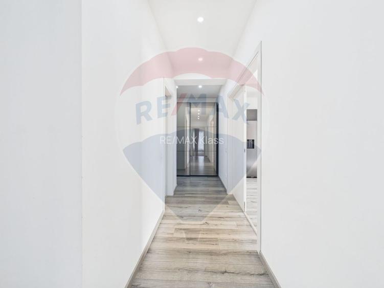 Apartament de vanzare - 3 camere 102mp + Terasa cu foisor 45mp - 13