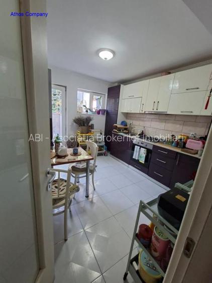Bucuresti Noi - Ap 3 camere si curte ideal pt locuinta s-au birou - 7