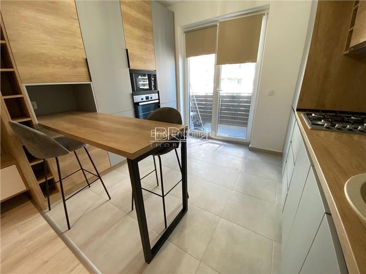 Studio, 48mp, cu Parcare, zona Coresi - 8