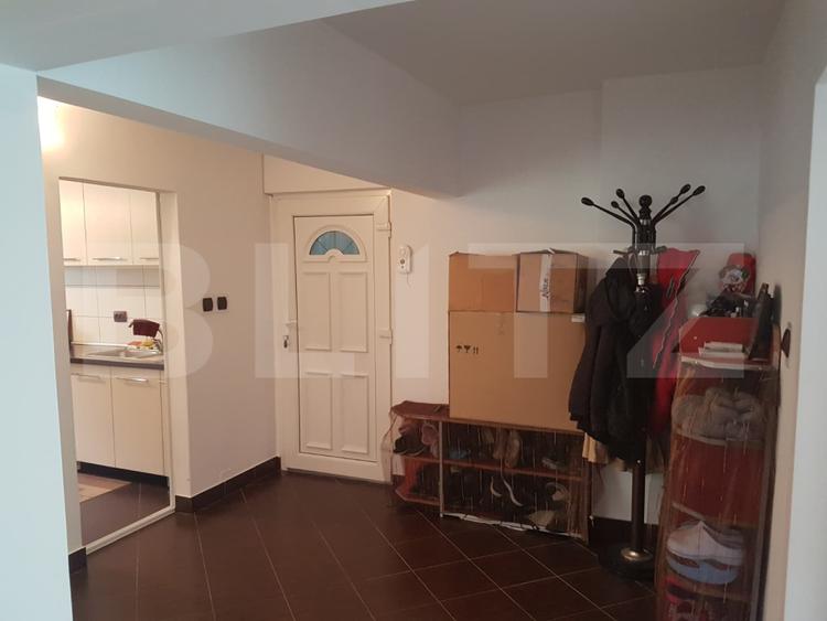 Apartament cu 3 camere decomandate, renovat– zona Independenței