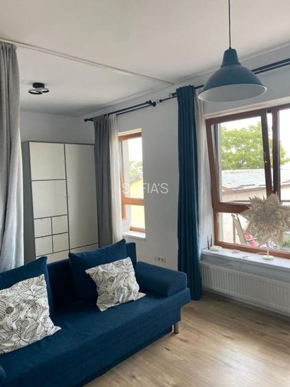 Spre inchiriere 2 camere - 3
