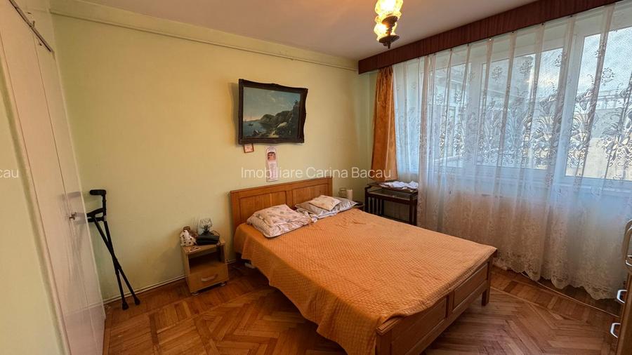 Cornisa langa Central Plaza - decomandat - 3