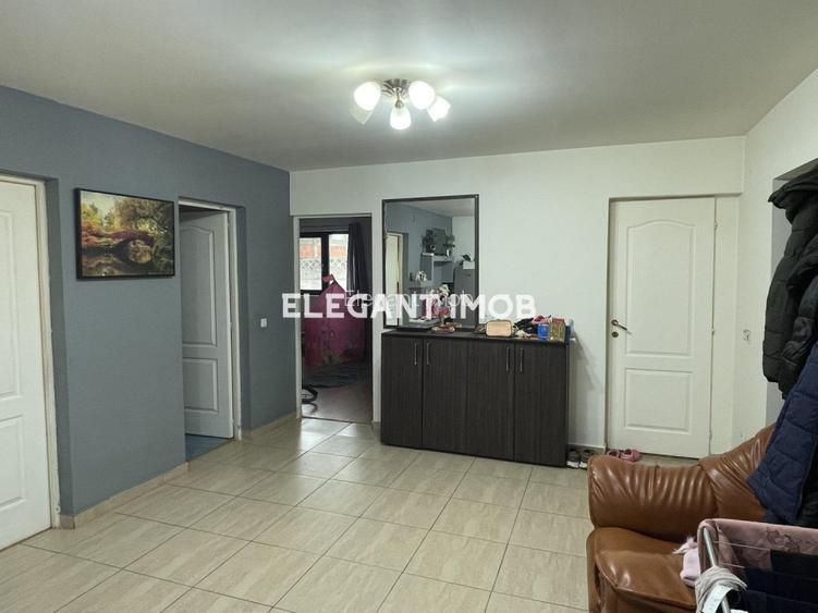 Vila in Tunari in Cartierul Florilor - 5