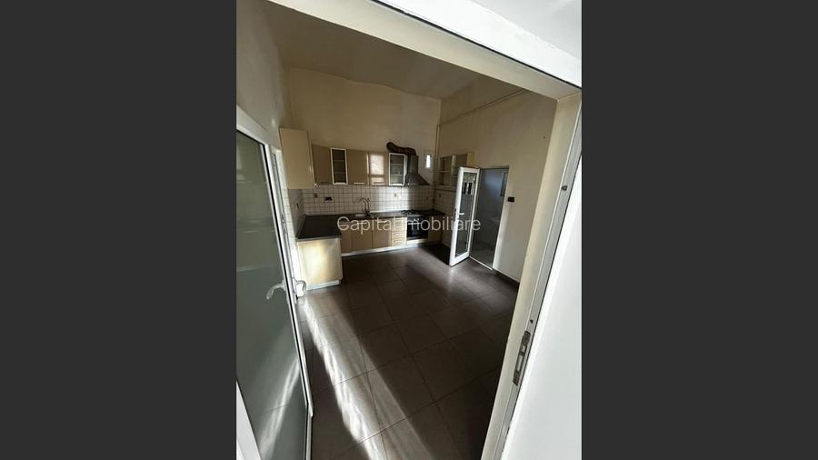 Casa in inima Aradului, ultracentral pe Malul Muresului - 3