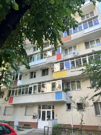 2 cam de închiriat – 60 mp -Bd. Ion Mihalache- Piața Chibrit- 300m Metrou  1 Mai - 13