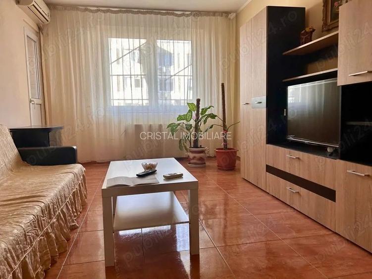 Apartament 2 camere de închiriat Piața Sudului - 2