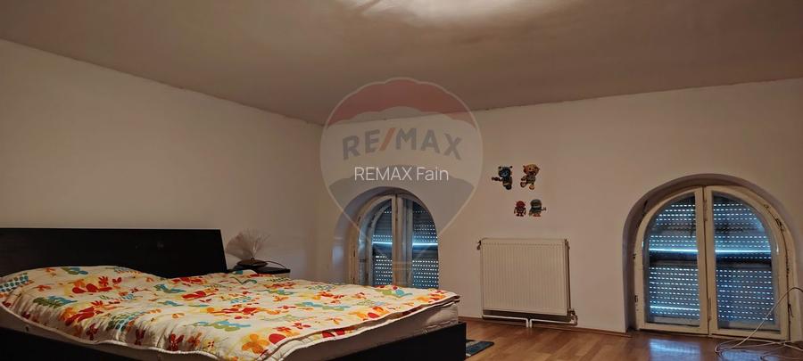 Apartament cu 4 camere de vânzare Piata Centrala/Agnita - 9