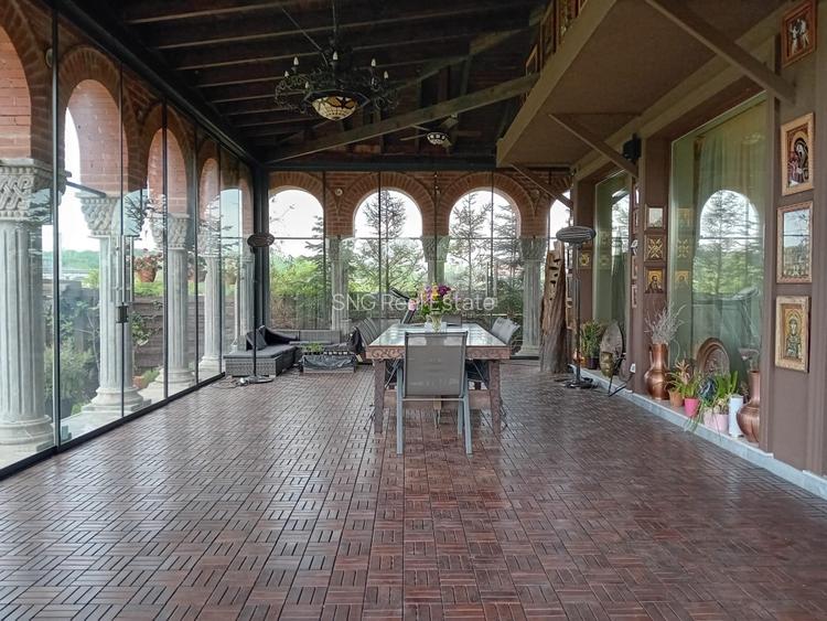 De vanzare vila exceptionala in stil Neo Romanesc cu vedere la lac si padure - 7