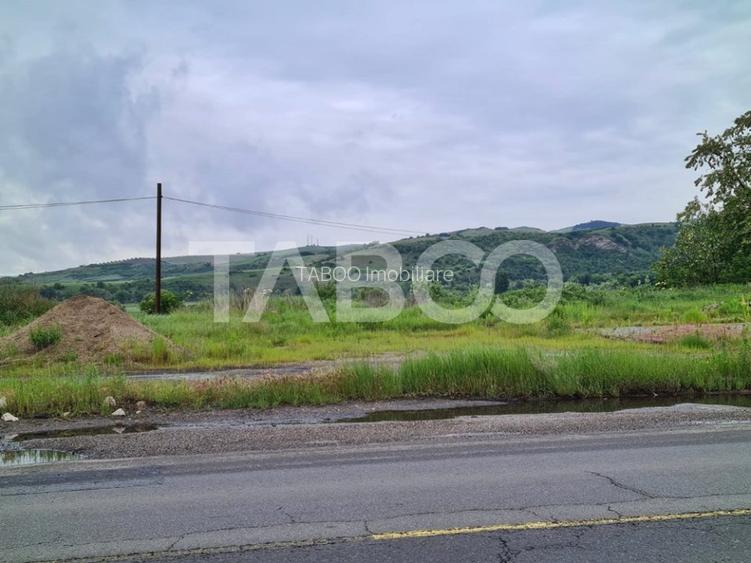 Teren intravilan 4100 mp de vanzare in Lancram - 4