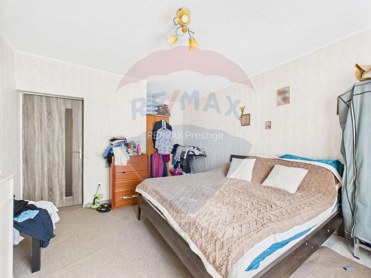 Casă cu 5 camere si 500mp Teren de vânzare în Buftea - 10