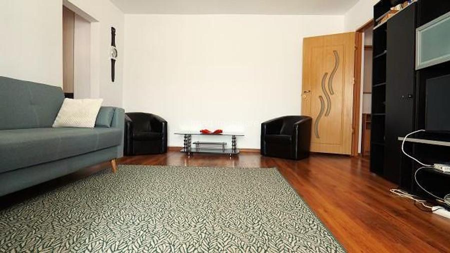 Curat, Luminos! Vanzare ap 2 camere in Targoviste - Micro 11 zona linistita. - 2