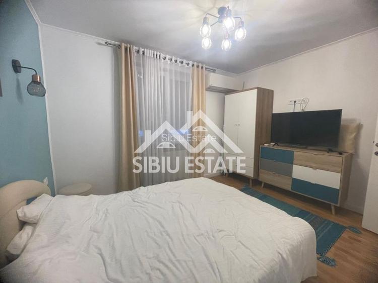 Apartament de inchiriat, cu 2 camere- zona Centrala, mobilat si utilat - 2