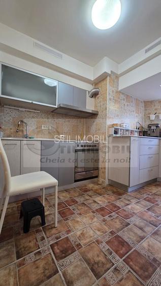 Apartament 3 camere - Centru - 77mp - 2bai - 10