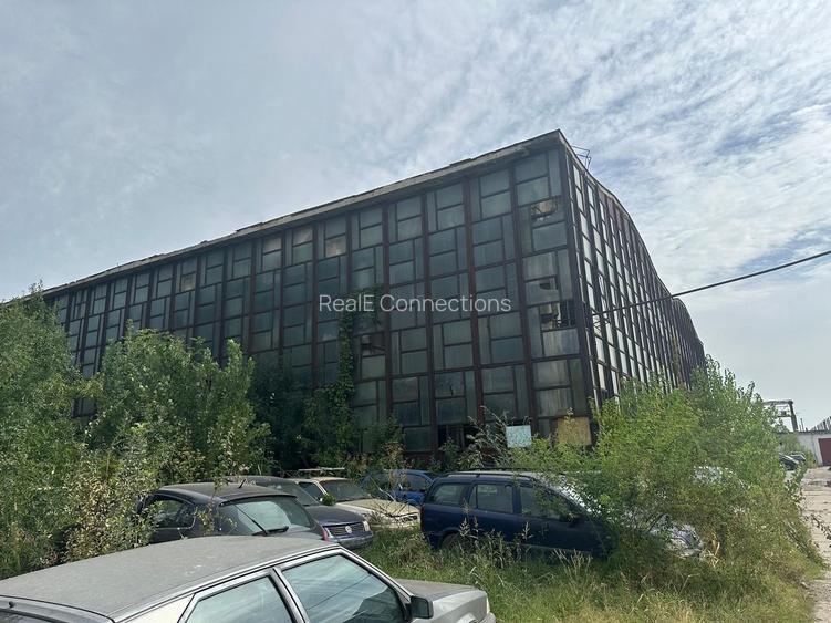 Platformă Industrială cu Cale Ferată si Infrastructură Completă - 4