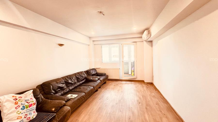 Apartament 3 camere Titan - metrou, stradal, renovat recent, nemobilat, liber - 2
