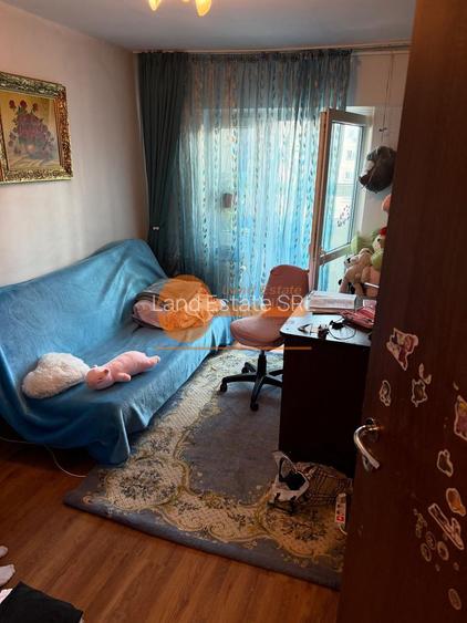 3 camere decomandat | 500m de Metrou Crângași - 5