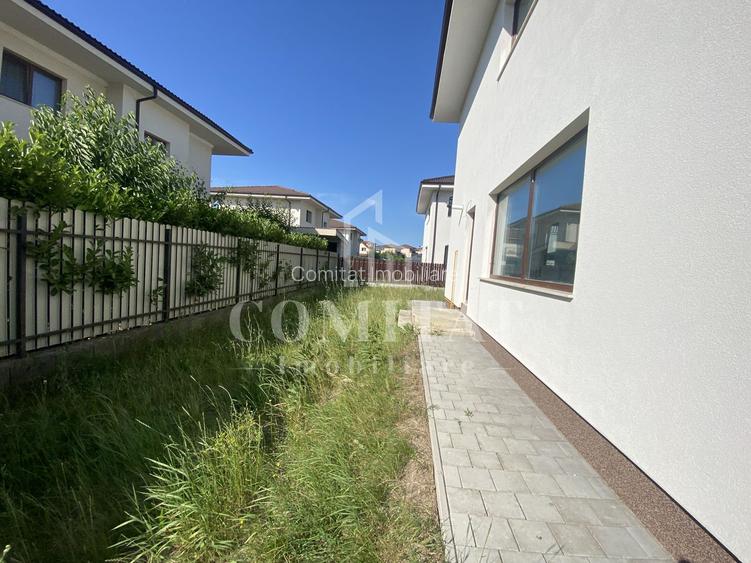 Casă de vânzare | Dispunere pe 2 niveluri | Localitatea Dezmir - 15