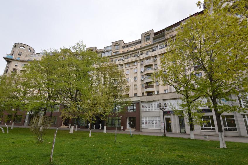 VANZARE APARTAMENT 3 CAMERE B.DUL LIBERTATII - PARLAMENT – IZVOR- COMISION 0 % - 43