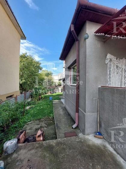 Casa veche cu teren 304 mp Intre Lacuri - 9