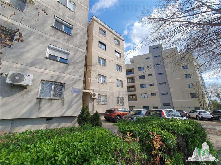 Apartament 4 Camere bloc Petromar in zona Gara Constanta - 25