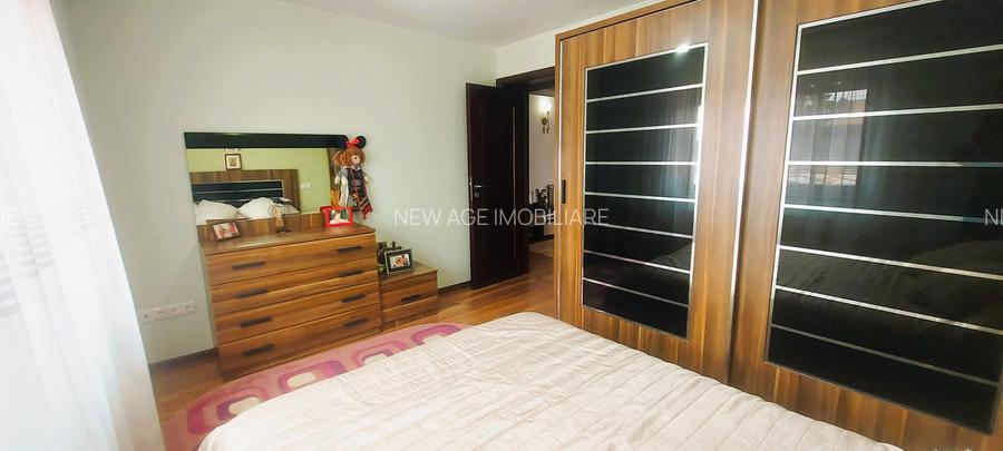 Industriilor-cartier 23 August, P+1, garaj si anexe,teren 389m.p, comision 0%. - 29