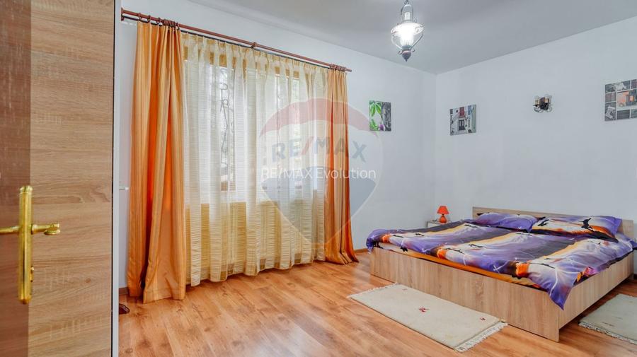 Vilă de vânzare în Predeal – vedere panoramică către pârtia de schi - 20